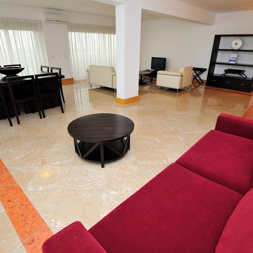 Living Room Oceano Atlântico Apartments